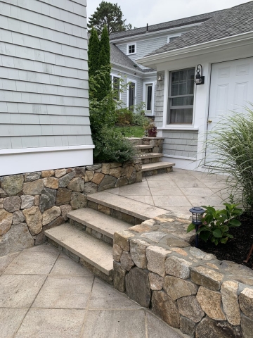 steps-from-outdoor-shower